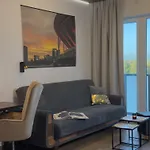 Apartment Urban Global - 10th Floor No 05 - Free Garage *