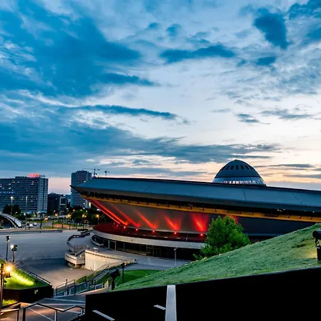 Apartmán Urban Global Premium, 10th Floor No 05, Free Garage, Self Check-in, No Deposit Katovice