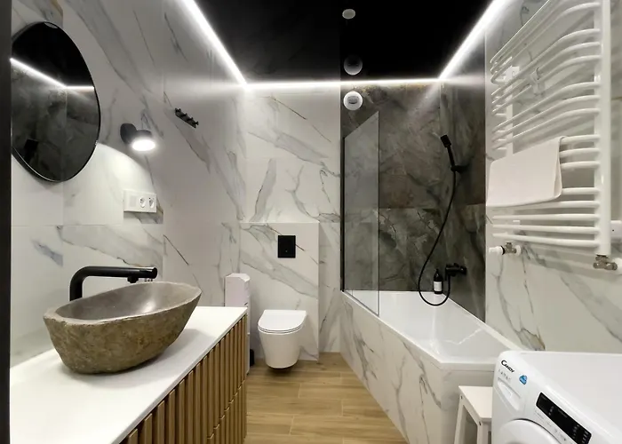 Urban Global Premium, 10th Floor No 05, Free Garage, Self Check-in, No Deposit * Катовице