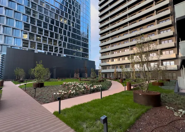 Urban Global Premium, 10th Floor No 05, Free Garage, Self Check-in, No Deposit *