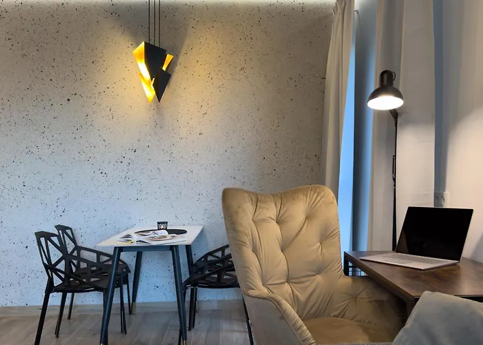 Urban Global Premium, 10th Floor No 05, Free Garage, Self Check-in, No Deposit Апартаменты Катовице