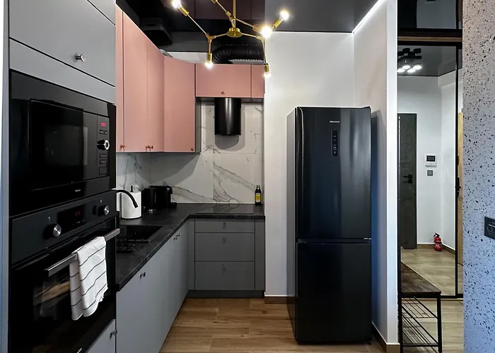 Urban Global Premium, 10th Floor No 05, Free Garage, Self Check-in, No Deposit *